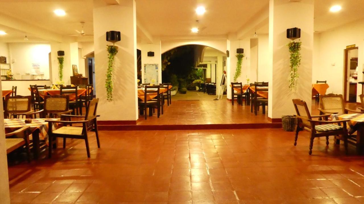 Hotel Hemadan Bentota Exterior foto